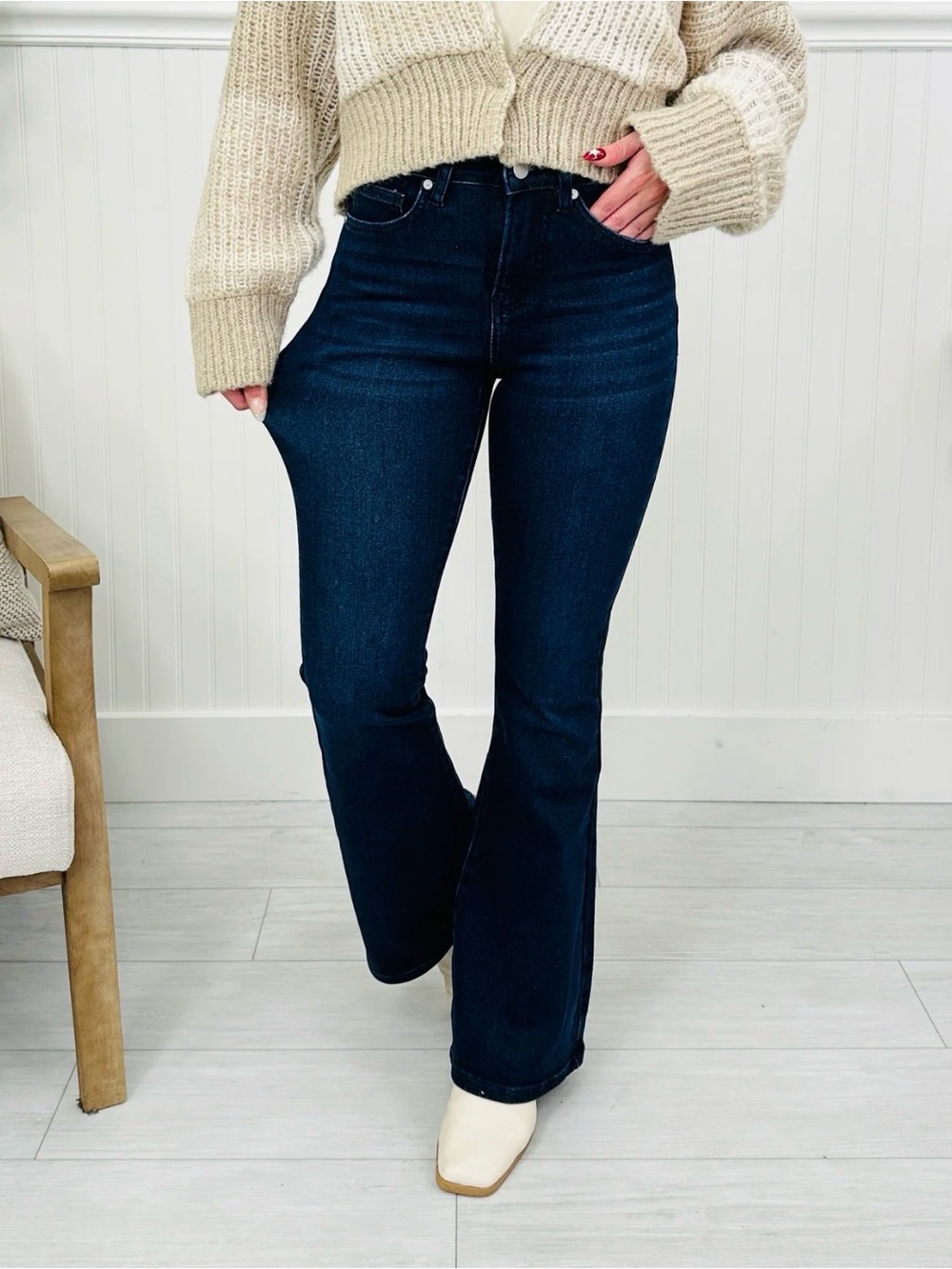 Your Perfect Fit Tummy Control Flare Jeans Short-31" / 16W